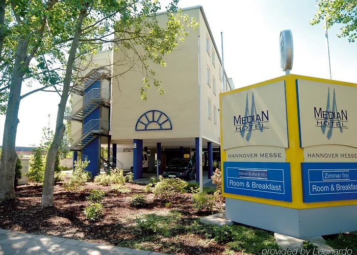 Hotel Median Messe 3*