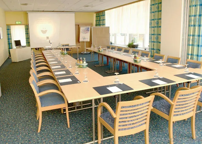 Median Messe Hotel 3*