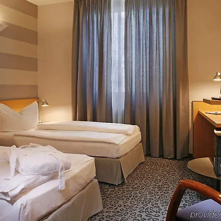 메디앙 메세 3* 하노버