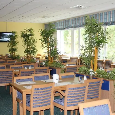 Median Messe Отель 3*