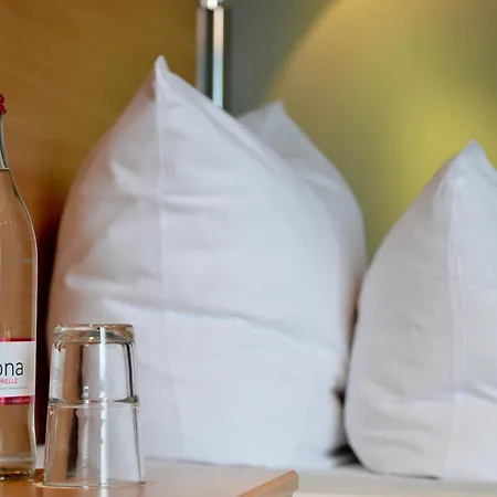 Median Messe Hotel 3*