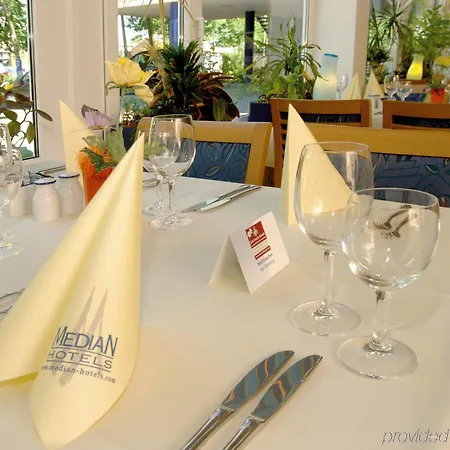 Median Messe Hotel 3*